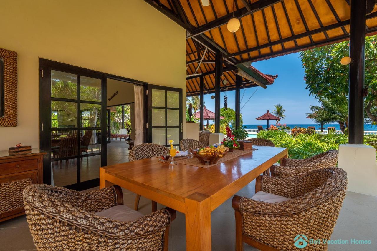 Villa Namasté - Beachfront at Lovina 10P, Pool, BBQ Banjar  Esterno foto