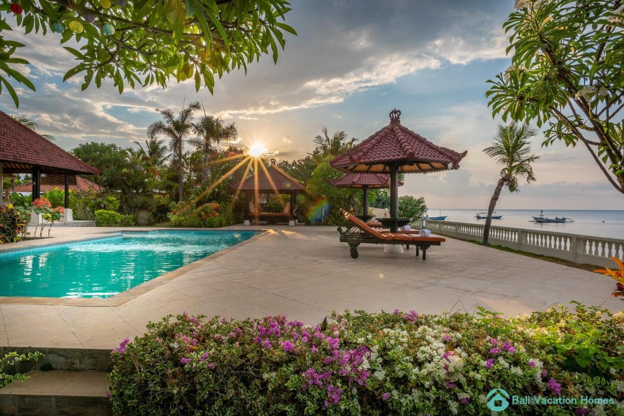 Villa Namasté - Beachfront at Lovina 10P, Pool, BBQ Banjar  Esterno foto