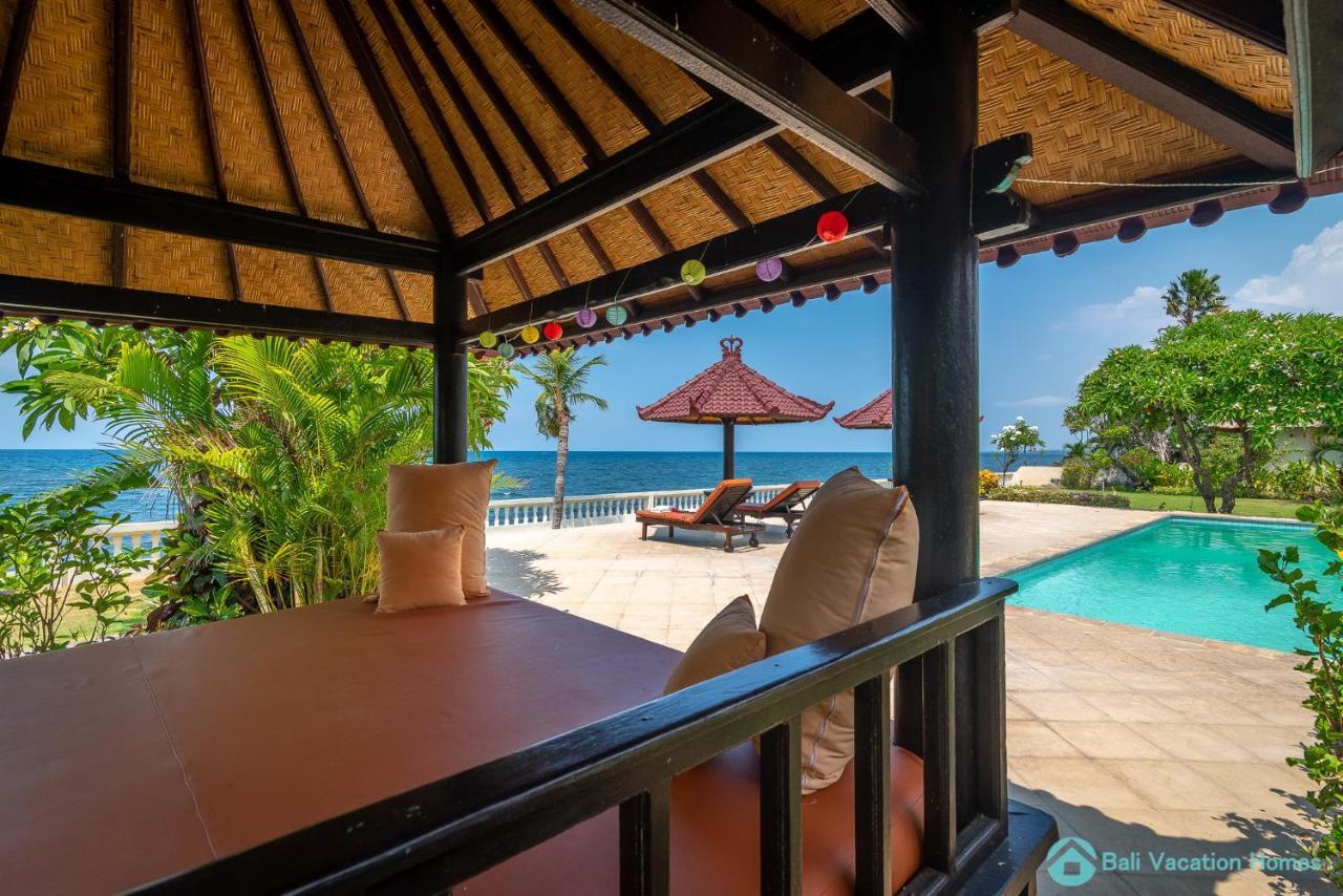 Villa Namasté - Beachfront at Lovina 10P, Pool, BBQ Banjar  Esterno foto
