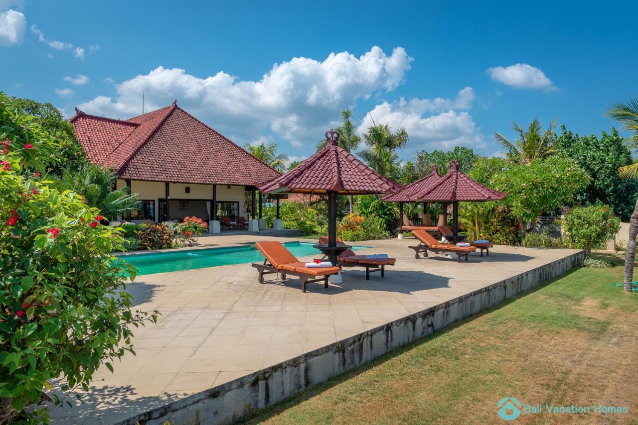 Villa Namasté - Beachfront at Lovina 10P, Pool, BBQ Banjar  Esterno foto