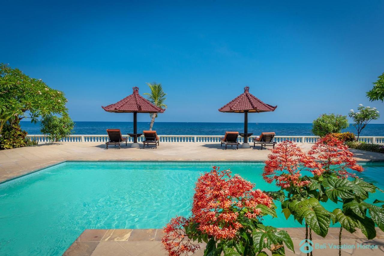 Villa Namasté - Beachfront at Lovina 10P, Pool, BBQ Banjar  Esterno foto