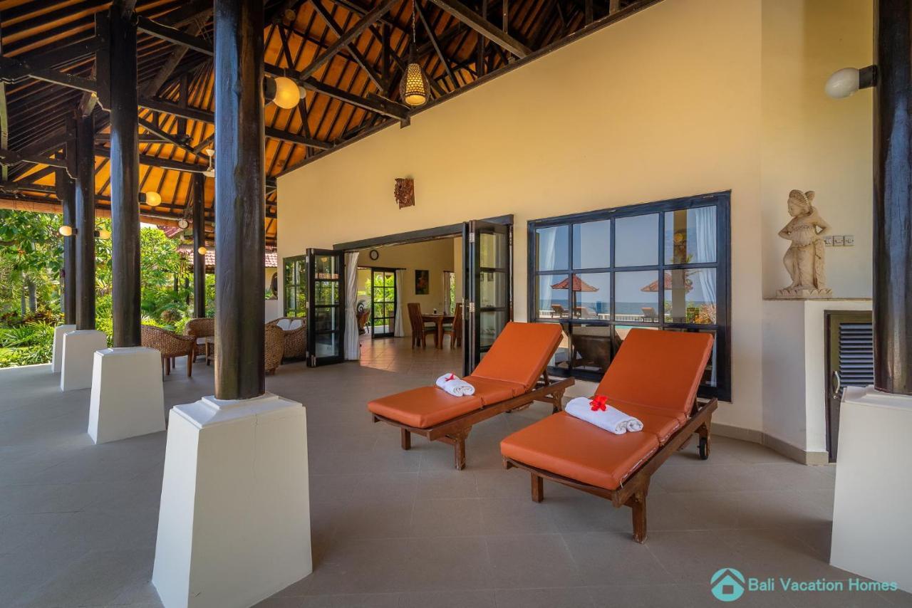 Villa Namasté - Beachfront at Lovina 10P, Pool, BBQ Banjar  Esterno foto
